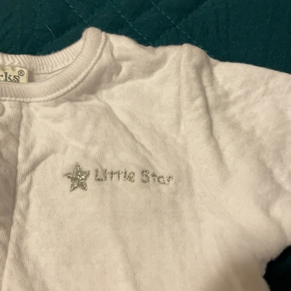 White newborn sleeper 095 - Picture 3 of 5
